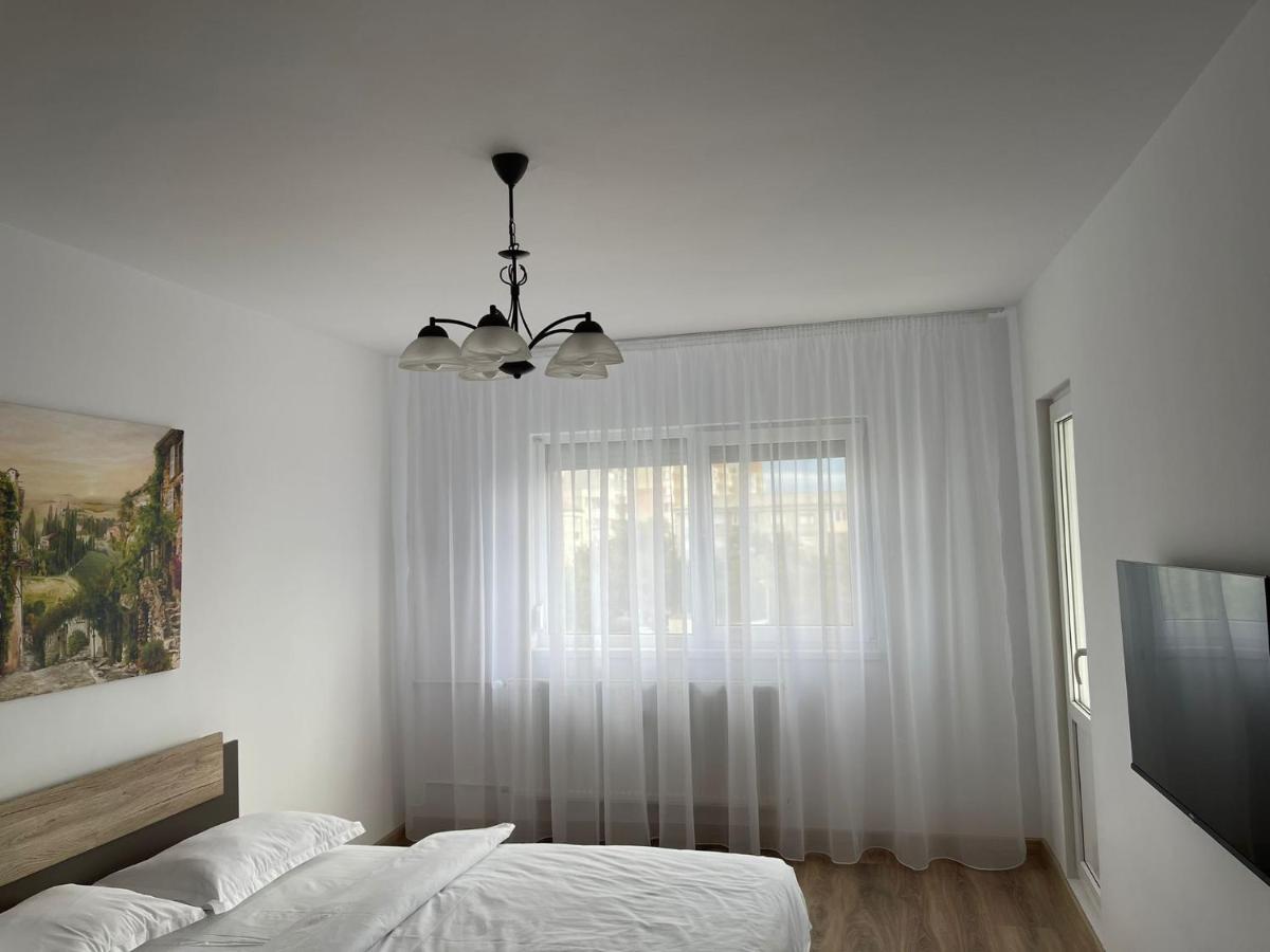 Angels Apartment 2 Oradea Extérieur photo